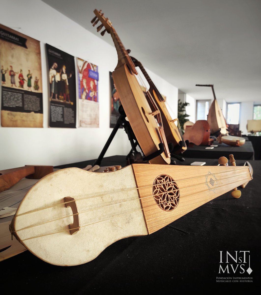 Continuamos aquí en #CUENCA con la 𝗘𝘅𝗽𝗼 '𝗜𝗻𝘀𝘁𝗿𝘂𝗺𝗲𝗻𝘁𝗼𝘀 𝗱𝗲𝗹 𝗥𝗲𝘆 𝗦𝗮𝗯𝗶𝗼' hasta el sábado 6 de noviembre 🎶 
📌 Teatro Auditorio José Luis Perales

Viernes: De 10:00 a 14:00 y de 17:00 a 20:00
Sábado: De 10:00 a 14:00 
#elreysabio #expoelreysabio #alfonsox