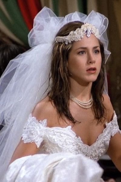satincumfun's tweet photo. Sexy Jennifer Aniston in satin wedding dress, yes I will marry you 🥰 #satinweddingdress #celebritycrush https://t.co/ufkIanvAk0