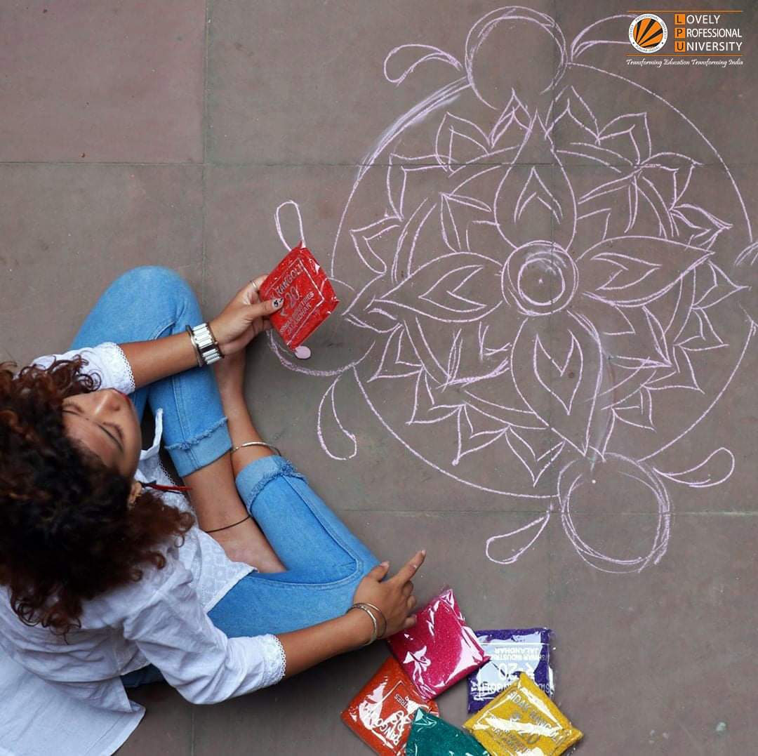 lpuuniversity's tweet photo. This Diwali calls for a colourful throwback to the time when LPU's budding fashion designers celebrated the festival of lights with their amazing artistic skills!
Stumble upon this #BeautifulThrowback to recall how our #LPUFamily embraces #UnityInDiversity.
#LPU #ThinkBIG https://t.co/6CMOpMOzWe