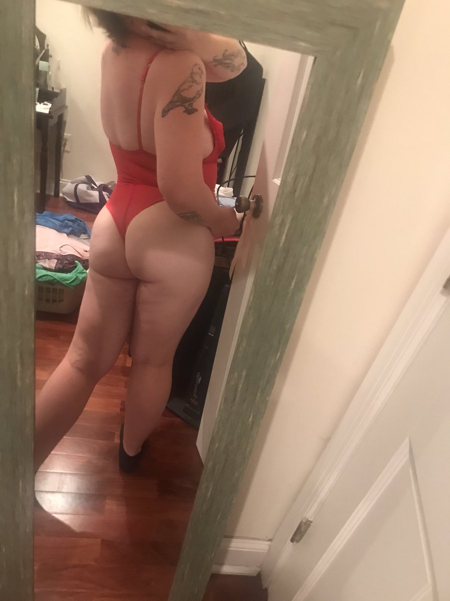 moolissa69's tweet photo. 😈😩😈😘🌹 https://t.co/ATXIJRcYV0