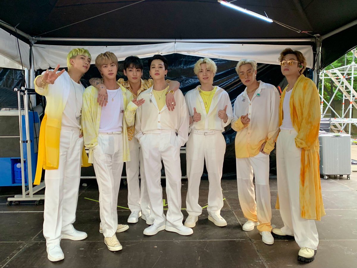 Vherlize1's tweet photo. Dropping my votes for Bangtan.

I'm vote #BTS for #TheGroup at the #PCAs 2021 @BTS_twt https://t.co/9qlFrXE32t