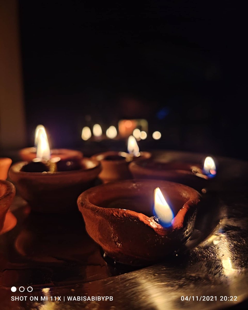 BholaPuneet's tweet photo. Happy Deepawali 2021 ! 
. 
. 
Shot on @XiaomiIndia #Mi11x 
. 
. 
#shotonmi #diwali #loght #oillamp #indian #culture #jai #shree #ram https://t.co/d2FYigeNAF