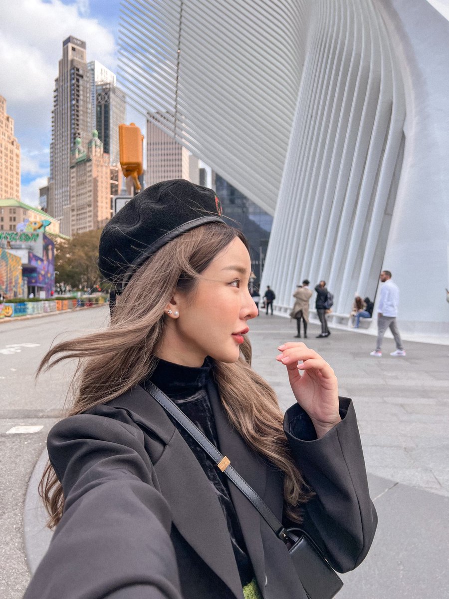 brinkkty's tweet photo. ดีใจที่ได้มามากๆ ที่ new york ตอนนี้คือค่อนข้างปกติมาก ล่าสุดไปงาน halloween เดินขบวนพาเหรดมาก็คือคนแน่นไม่ไหว https://t.co/bokguhuYou