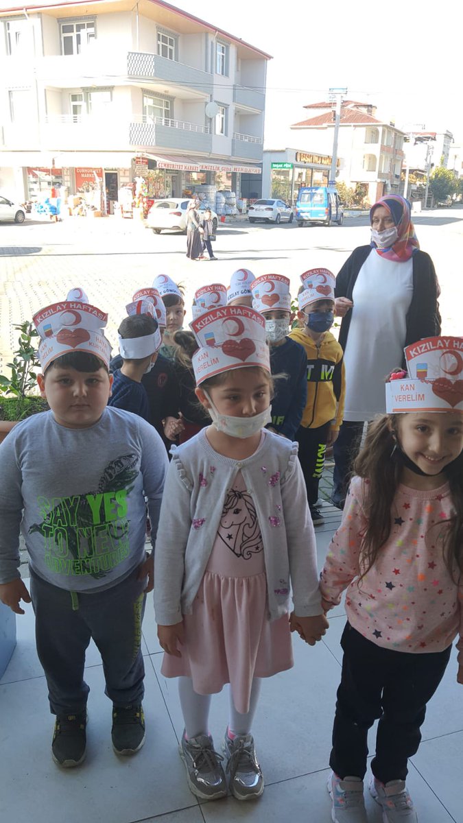 anafartalar_55's tweet photo. "Kızılay Haftası"okulumuzda bir dizi etkinliklerle kutlanmıştır. Haftanın sonunda Kızılay ile işbirliği içerisinde kan bağışı kampanyası yapılmış ve bu kampanya sonucu 66 ünite kan toplanmıştır.Emeği geçenlere teşekkür ederiz.@carsambamem @MustafaOzdmr55 @samsunmem @gokhanmurat1 https://t.co/CijcePQEe6