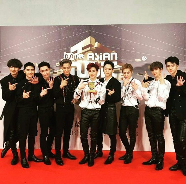 EVSS1485's tweet photo. Let's catch up on website! Fighting EXO-L VOTING MONSTERS!!! 

1000 Retweet for EXO! 

#MAMAVOTE #exo https://t.co/6lNzZEaUl5
