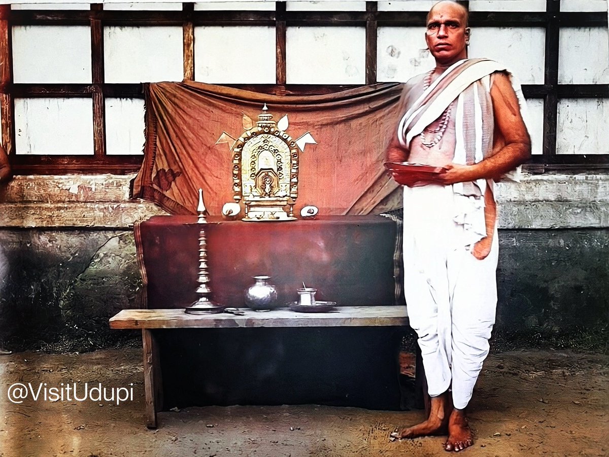 VisitUdupi's tweet photo. Konkani speaking Gaud Saraswat Brahmin ( GSB ) community from #Udupi and #Karkala ( Circa 1906 ).
#VisitUdupi https://t.co/W3AyEDZ2Pt