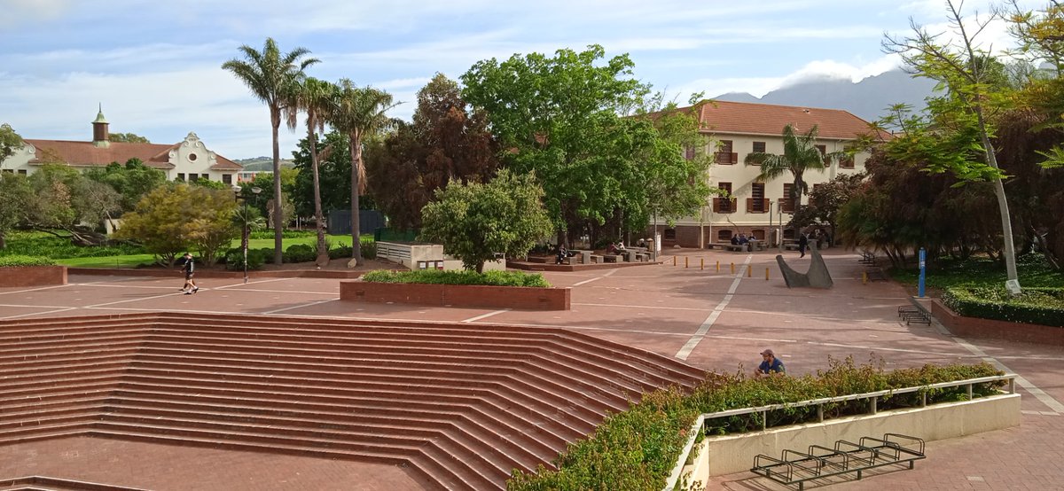 Happy Friyay from Stellenbosch! Dont forget to tune in for our last topic on technological advances at 09:00 SAST. <a href="/ishs_hort/">ISHS</a> <a href="/SViticulture/">South African Society for Enology and Viticulture</a> <a href="/isvv_bordeaux/">ISVV - Institut des Sciences de la Vigne et du Vin</a> <a href="/I17111/">ㅇㅇ</a> <a href="/IVES_publisher/">International Viticulture and Enology Society</a> @WinetechSA