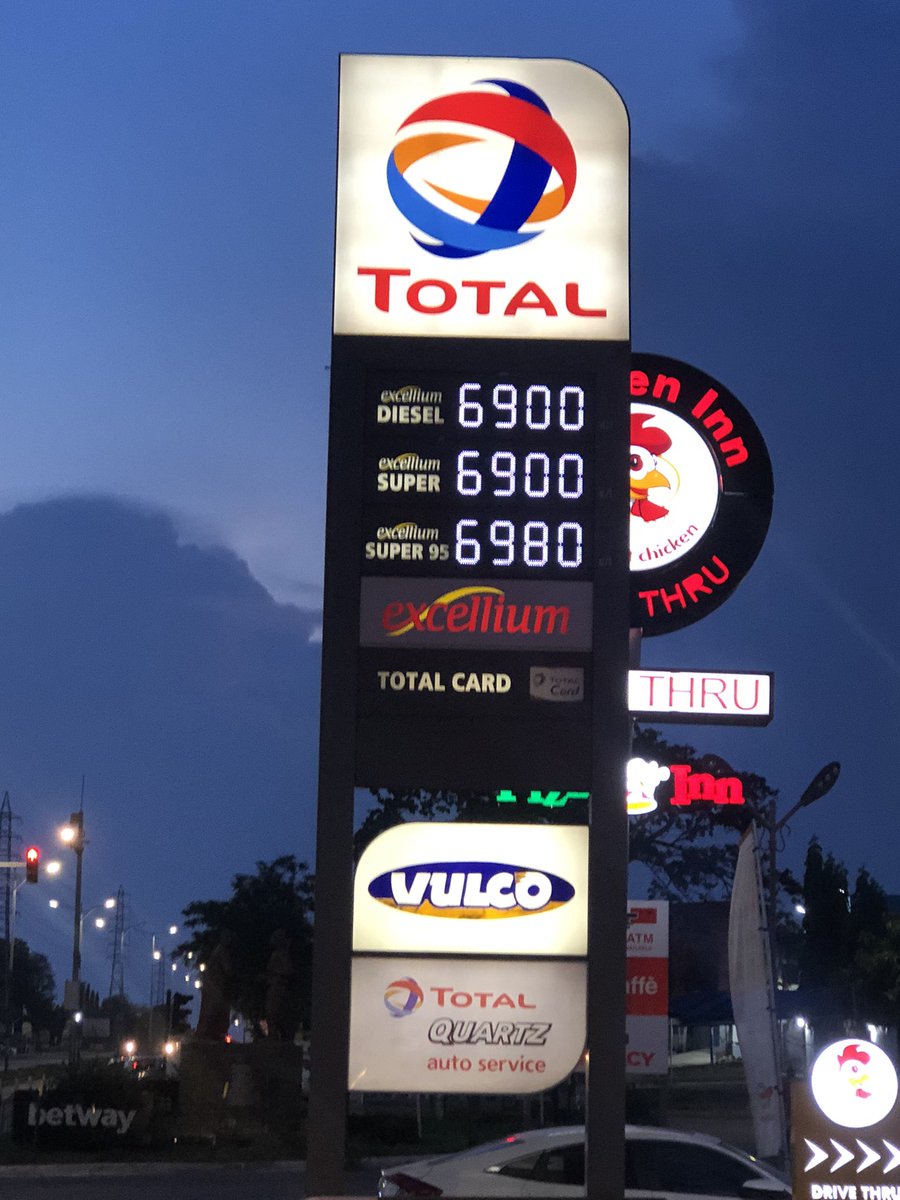 3fm927's tweet photo. The prices of fuel at some pumps have gone up once again. At the Total filling station, it's 6.9 per litre. 

What do you make of this as a Ghanaian? 

Tweet with the hashtag #3FMSunrise https://t.co/1TqbheC0Cx