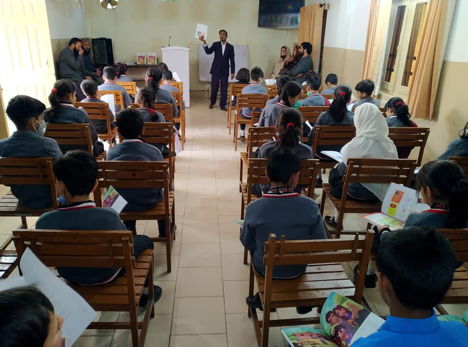 AlkhidmatOrg's tweet photo. A One Day Session on National Financial Literacy Program for Youth was organized under the Supervision of State Bank of Pakistan and Asian Bank with Collaboration of Alkhidmat Foundation Pakistan at Aghosh Alkhidmat Bagh.
#Aghosh #Baagh #Alkhidmat #Pakistan #School #Program https://t.co/JmHYU6W6r6