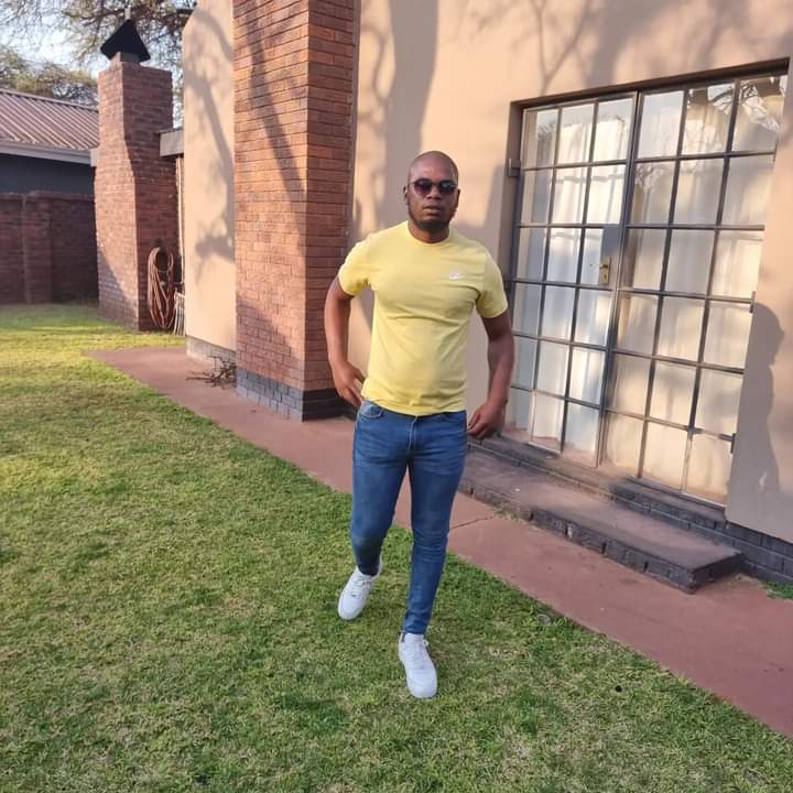 LezaSamba's tweet photo. @Mbhokazi_ 32 https://t.co/zjLfLI5cF8