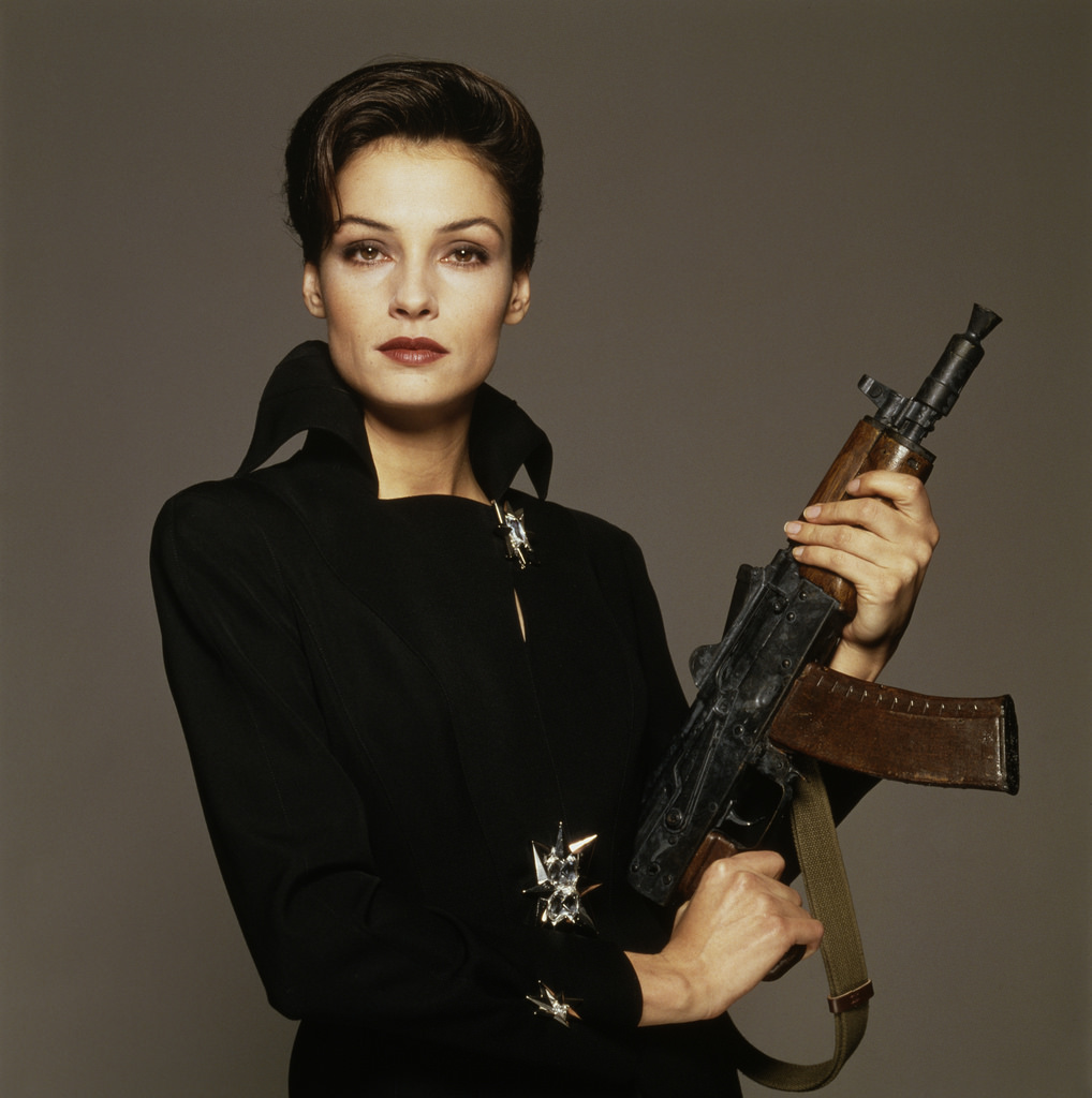 FalaAnimalSite's tweet photo. Famke Janssen, lembrada pelo papel de Jean Grey nos primeiros filmes dos X-Men, comemora hoje 57 anos.

#famkejanssen #aniversario #jeangrey #xmen #superherois #marvel #buscaimplacavel #jamesbond #hemlockgrove #birthday #superheroes #taken https://t.co/dgnovMLHrc