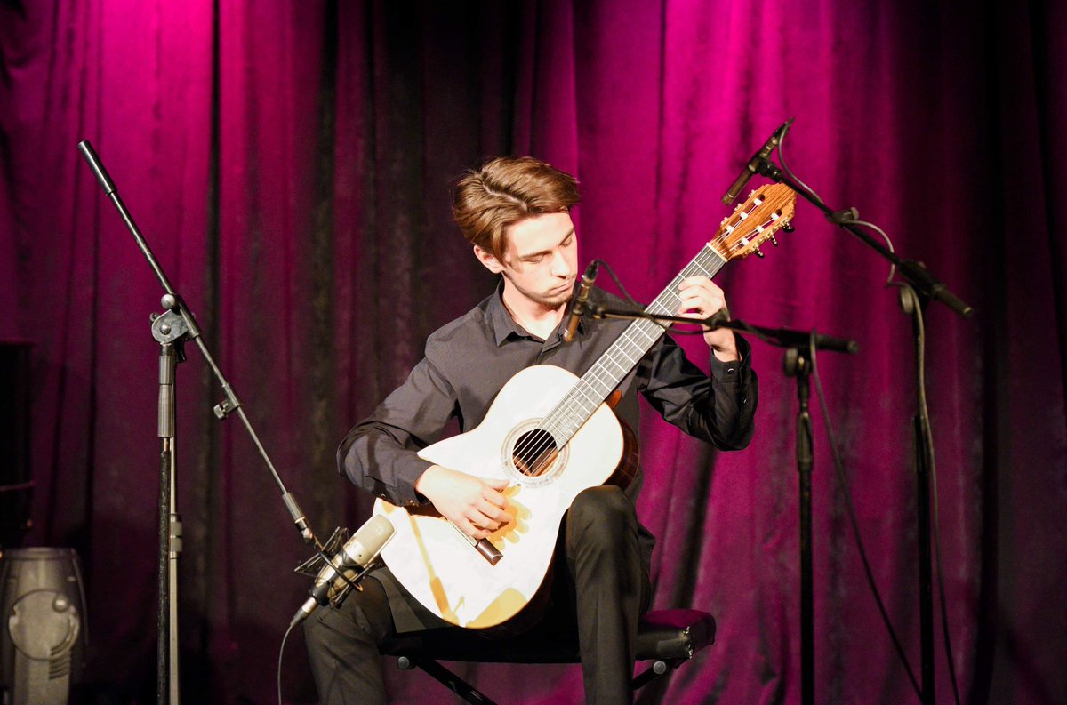 EuroStrings's tweet photo. Plovdiv GuitArt Festival started today with concert of #FilipMisković and #LovroPeretić 

@EuroStrings @europe_creative @Guitart_Fest https://t.co/r4zddRc2V6