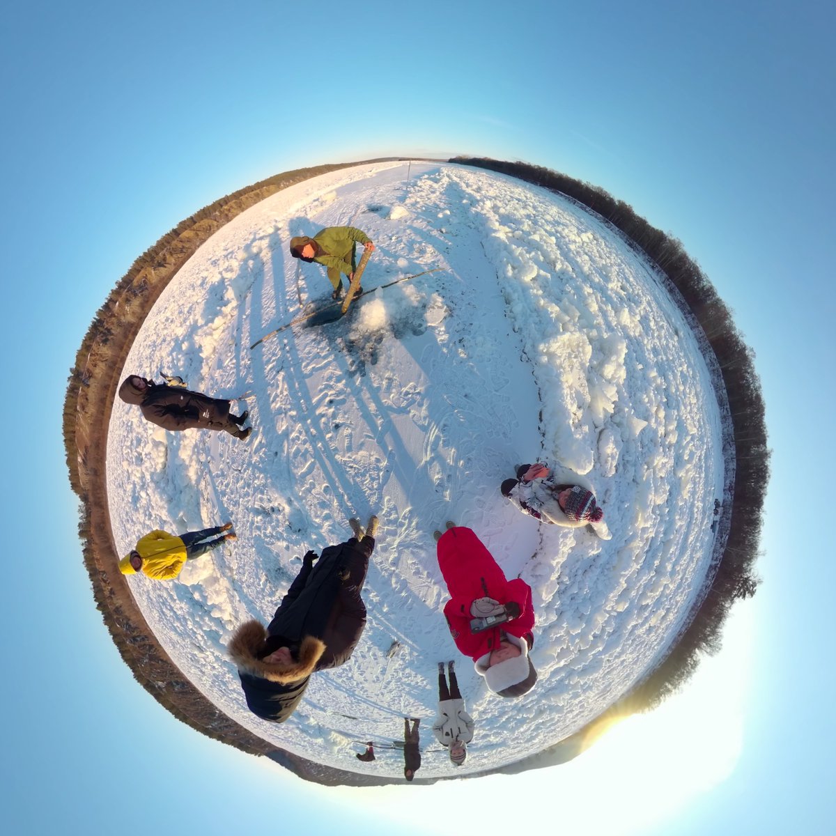 KandaoVR's tweet photo. Winter fishing
Shot by: @梁韦斌
Shot on: #Qoocam8K
#kandao #360tinyplanet #360pictures #360panorama #camerashot #360world #tinyplanet #360views #tiny_earth_360 #tinyearth360 #littleplanet #cityphotography #city #tinyworld #winter #fishing https://t.co/Nnj92TaLxu