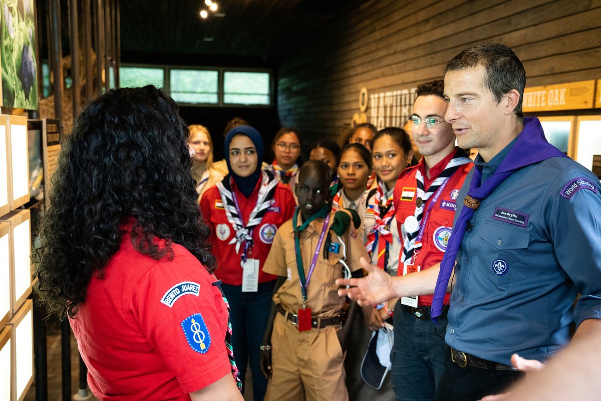 "When I attend #COP26 with a team of #Scouts from across the globe, we want to hear world leaders make real commitments to tackle climate change fully and do the right thing for us all," <a href="/BearGrylls/">Bear Grylls OBE</a> 

Read why Scouts are making a #PromiseToThePlanet ⤵️ scout.org/Bear-Grylls-CO…