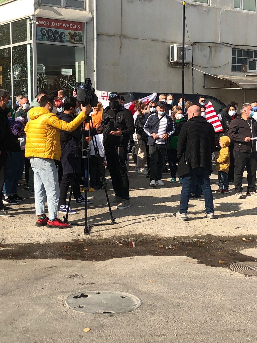 sam82202's tweet photo. They have taken away our dreams, but we will fight for justice, they have forgotten that we are human too!
They did not call low DQ cases for the interview, and they summoned high non-DQ cases to show a lie to the court!
We are victims of discrimination @usingeo @TravelGov @VP https://t.co/qQZWHGhJuE