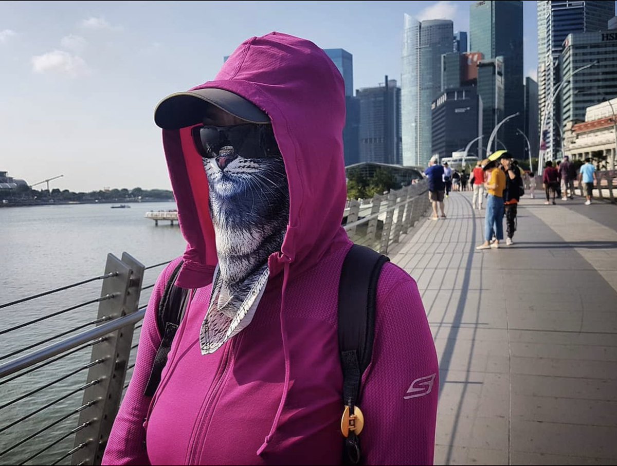 LimWuiLiang's tweet photo. Just dropped: 1st 3 #NFTs from my #BridgePeople collection: a street #photography series I shot over 5 yrs in #Singapore https://t.co/3eSCM2Ndoo Also, any recs of #NFTphotographers 2 follow?

@QuantumNFT #NFTArt #NFTCommunity #NFTCollector #NFT #nftphotography @nft_asia @opensea https://t.co/BBpADH4DNr