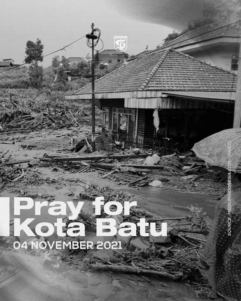 persebayaupdate's tweet photo. Doa terbaik untuk warga Batu dan Malang yang sedang tertimpa musibah

Semoga korban yang tertimpa musibah diberikan ketabahan serta kekuatan

#Persebaya #HumanityAboveFootball #PrayForBatuMalang https://t.co/HuuGc3xr9w