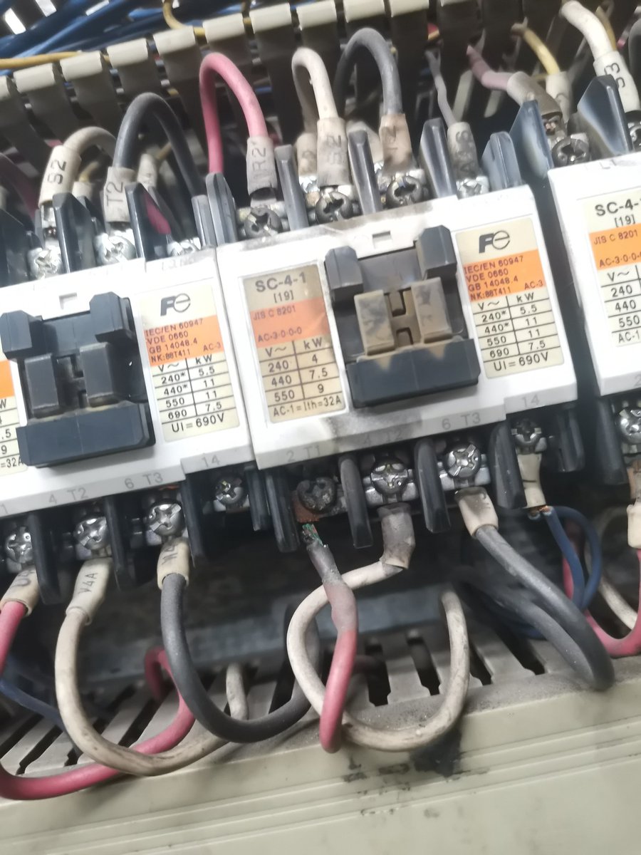 lerojaque's tweet photo. Work never ends~~ #teamelectrical https://t.co/7a1vgnWYZ5