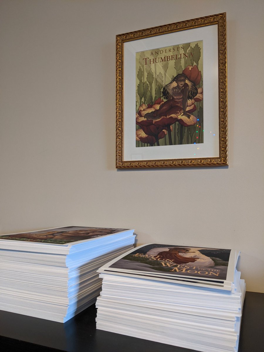 eryberi's tweet photo. The #FairyTaleCovers prints have arrived - hooray! I've already started on the gold detailing. And just for fun, I put one of the gold Thumbelina prints into a frame I had - isn't it pretty!
These big stacks also include backing boards so I safely package and post the prints. https://t.co/u9bYZdNmHq
