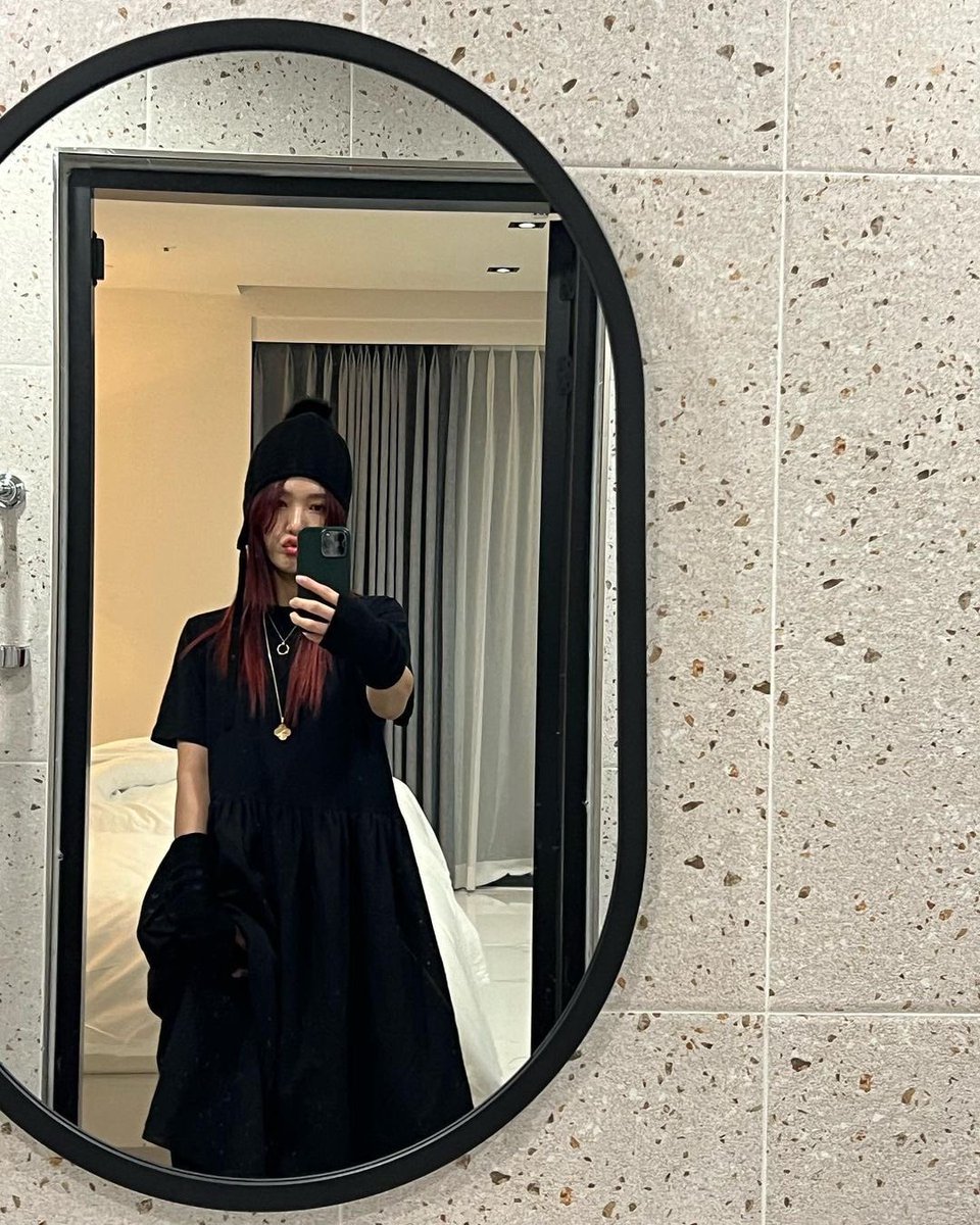 Arab1mimi's tweet photo. [ تحديث ] - 211005
ميمي عبر حسابها شخصي في الانستقرام 
ترجمة /  ب��اك لوفر بيبي كيمي 🖤 https://t.co/OIcMptyiDO