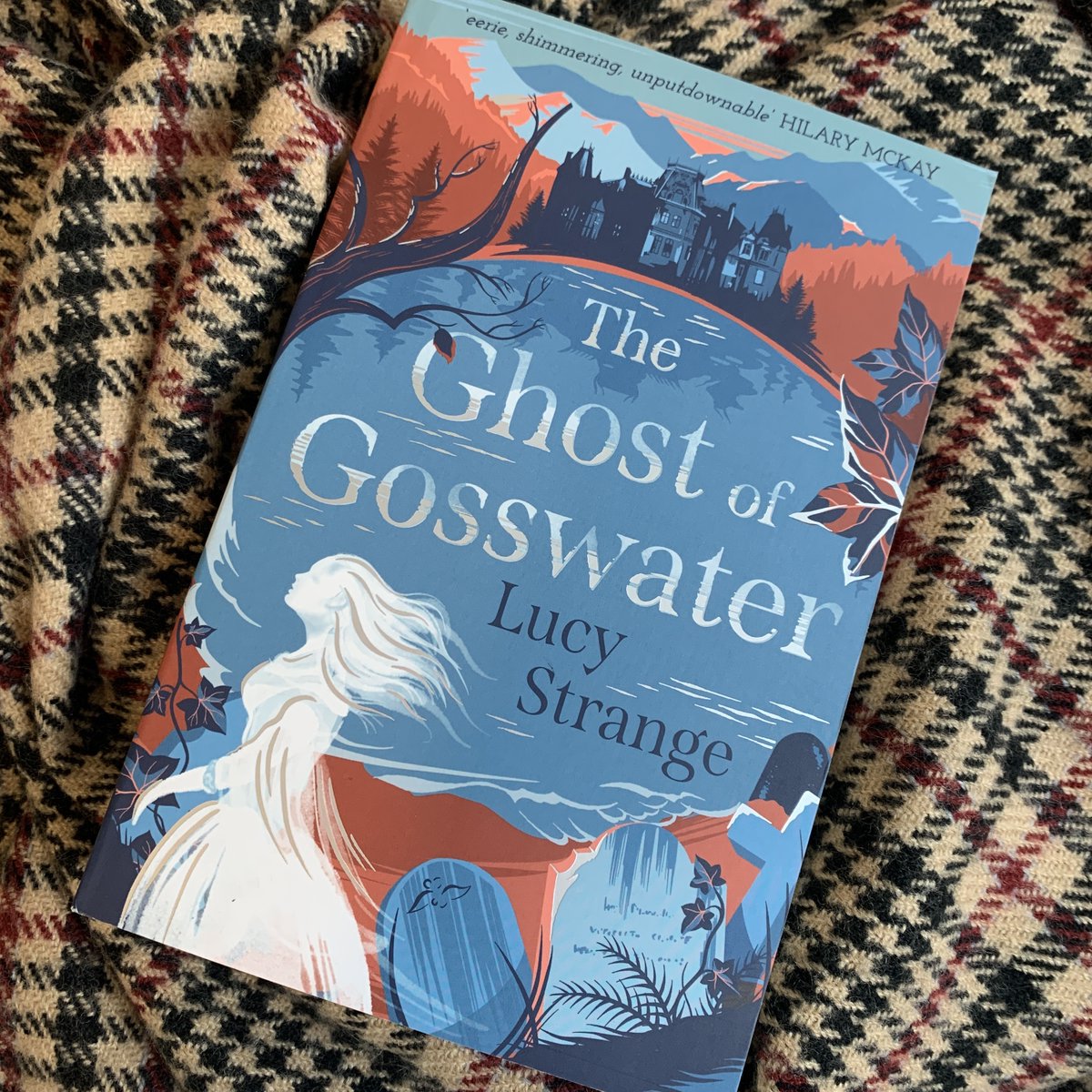 Have any favourite fiction books? If so, which ones and why? 🙌🙌