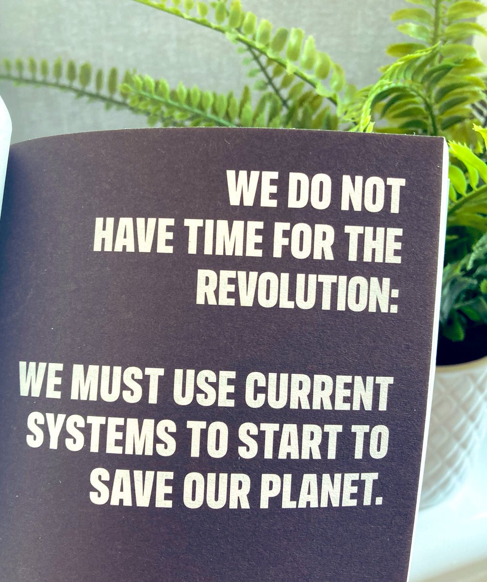 ProfMarkMaslin's tweet photo. #COP26  companies to do list

⚖️ Measure emissions
🎯 Set🔝 reduction targets
⛓ Involve supply/value chain
⚡️ Use renewable energy
♻️ Apply circular economy
🚮 manage waste
🙋🏽 Empower employees
💵 Divest from fossil fuels
🛰 support green entrepreneurs 
✊ Influence Government https://t.co/3d7Q8Pehg0