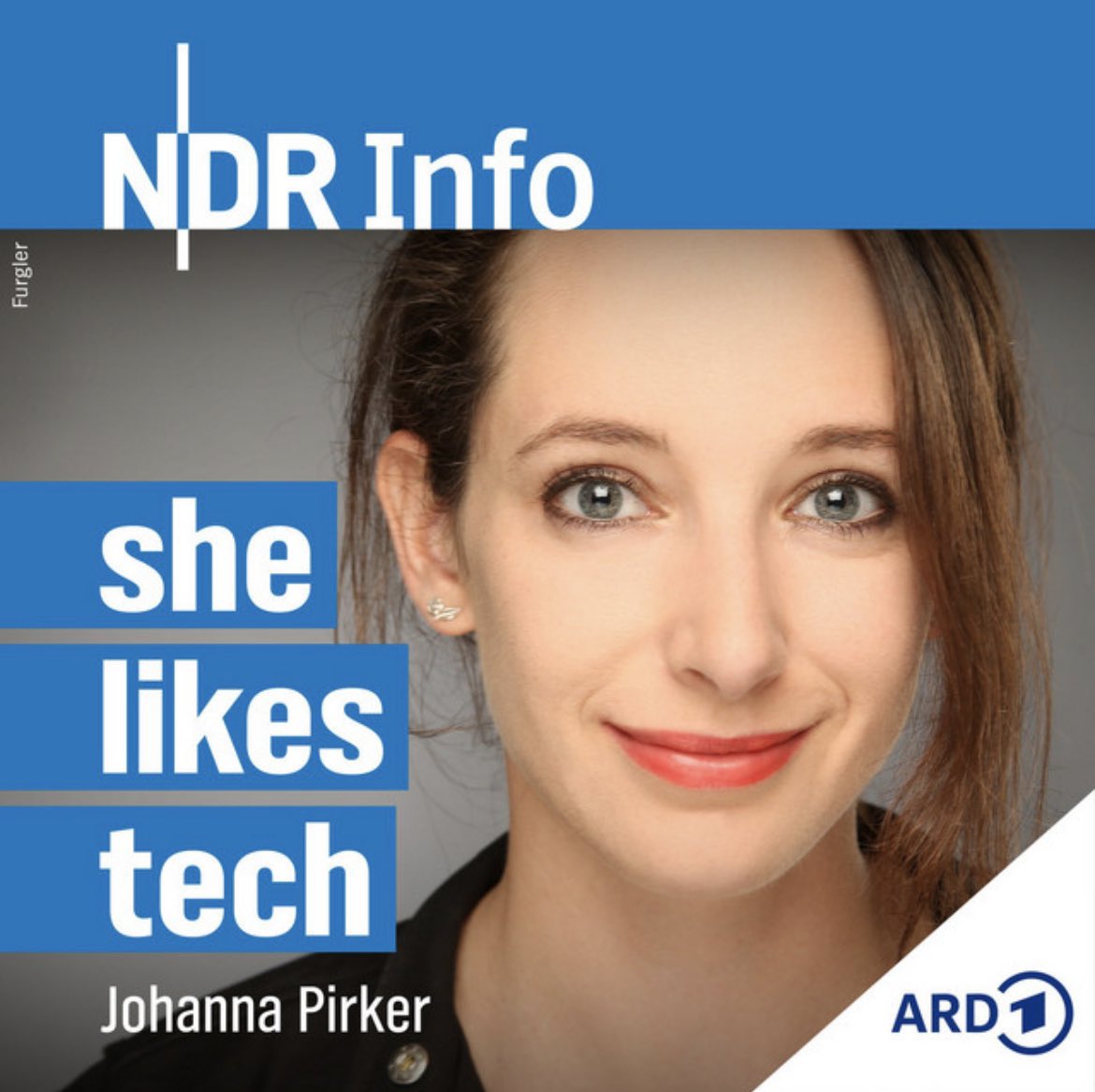 Svea Eckert (@sveckert) on Twitter photo Was wäre, wenn man mit Hilfe von Augmented Reality nicht nur Sachen ein- sondern auch ausblenden könnte?
Die neue Folge SLT ist da 🚀😎🎮
Mit einem sehr feinsinnigen Gespräch mit <a href="/JoeyPrink/">Johanna Pirker</a> über #VR #AR und #zuckerberg #metaversum Was wäre, wenn man mit Hilfe von Augmented Reality nicht nur Sachen ein- sondern auch ausblenden könnte?
Die neue Folge SLT ist da 🚀😎🎮
Mit einem sehr feinsinnigen Gespräch mit <a href="/JoeyPrink/">Johanna Pirker</a> über #VR #AR und #zuckerberg #metaversum
