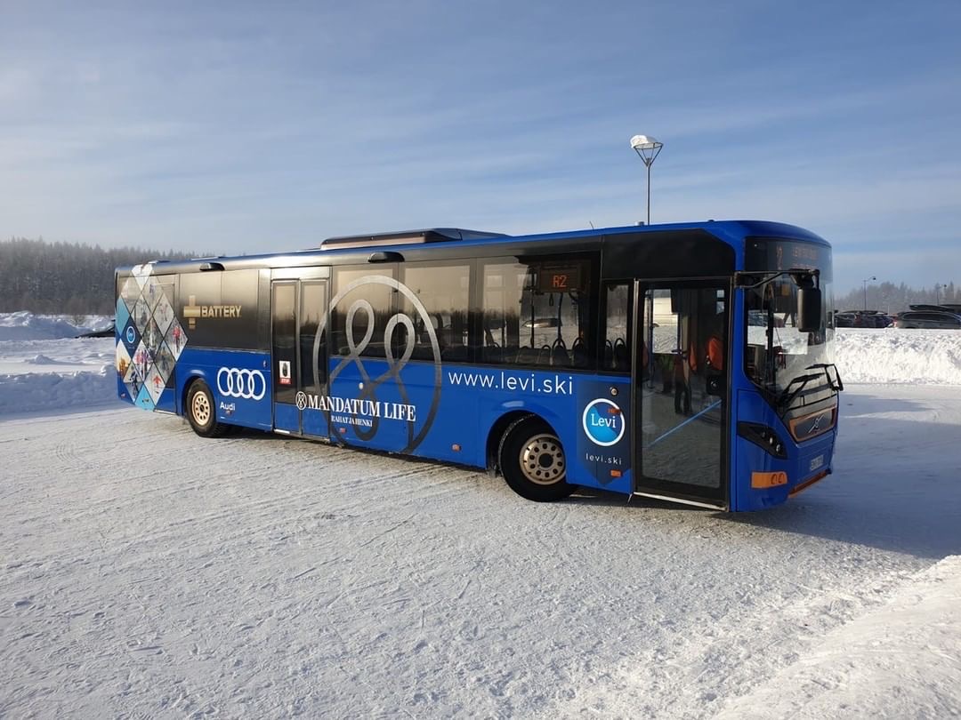 Ski bussit ovat jälleen liikenteessä!
Ski bussit kulkevat aikavälillä 5.-17.11.2021 tunnin välein ja 18.11.2021 alkaen jälleen puolen tunnin välein. 
bit.ly/3o337YS