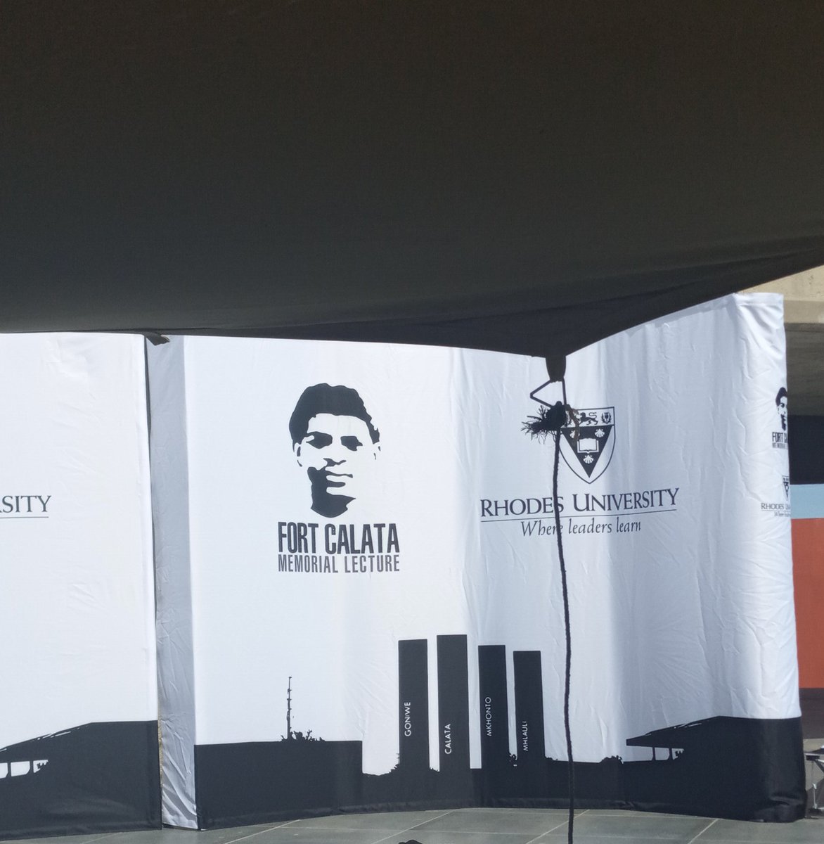 Rhodes_Uni's tweet photo. Preparations are well underway for the inaugural Fort Calata Memorial Lecture, starting at 11:00 today. You can catch the livestream at:
https://t.co/vY7aGHFZNM 

https://t.co/azazUQ4PKU

#FCML
#QuestforJustice https://t.co/Ms5wImIMqm