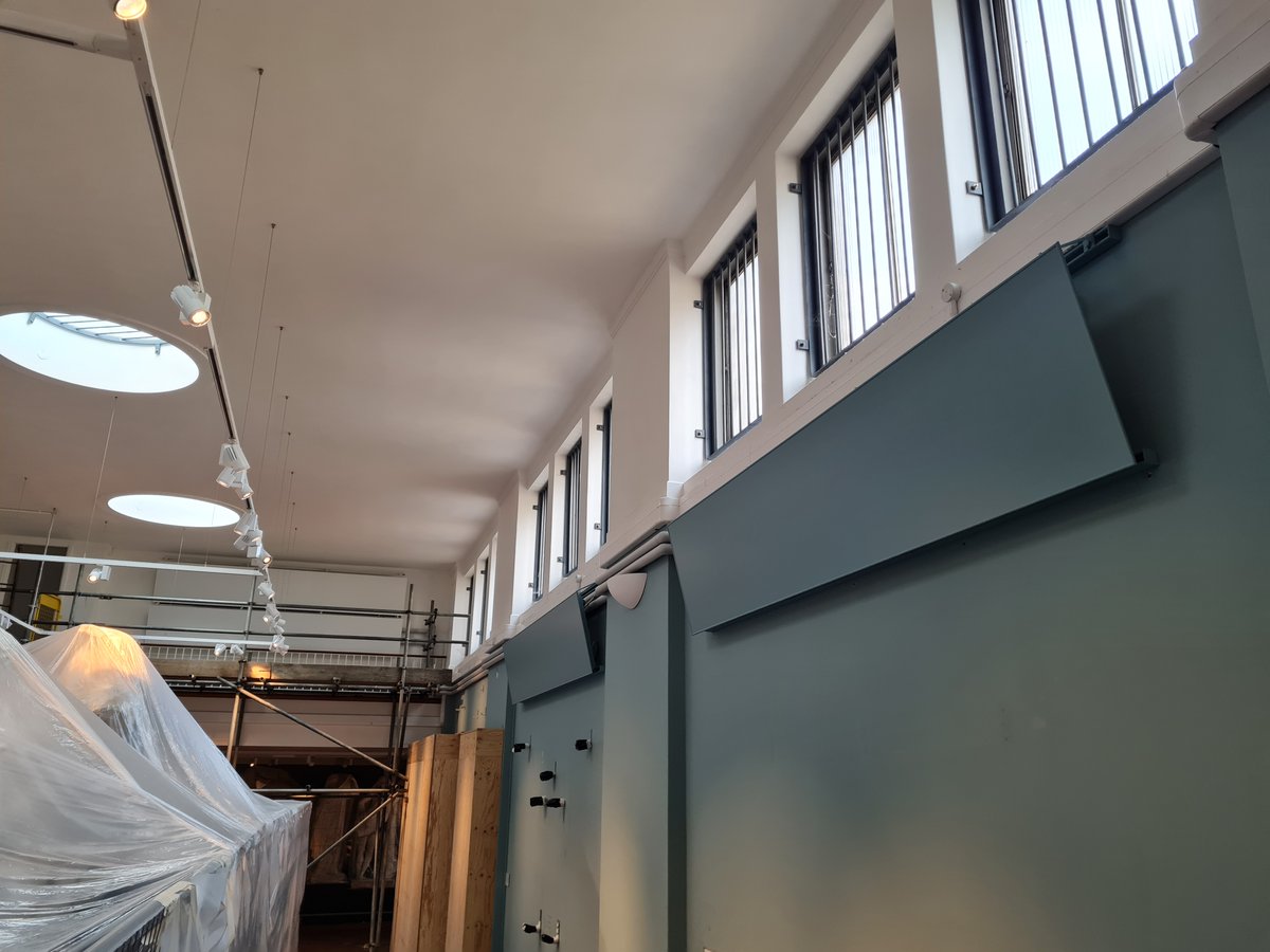 DarnellsLtd's tweet photo. Oxford @AshmoleanMuseum Gallery heating project is progressing well, nearing completion. New heating panels, pipework, painting and insulation complete, currently testing #theheatison #winteriscoming #looksfab @SPCHVAC panels @stelrad radiators https://t.co/0aZXRX1G4c