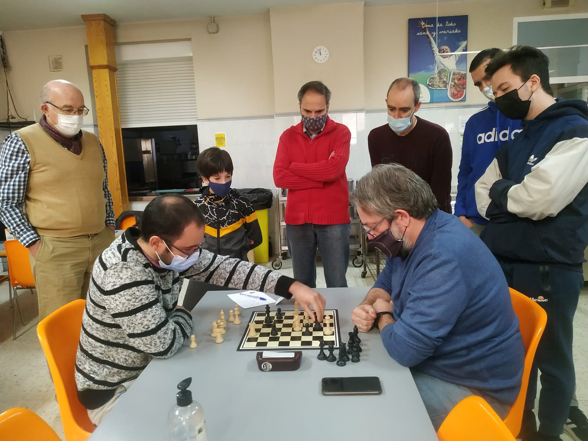 Club de Ajedrez Caldeiro tweet media