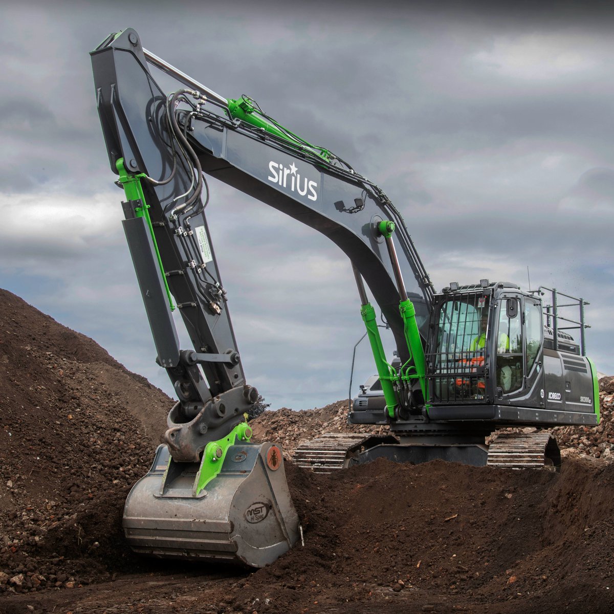 The Sirius Group (@thesiriusgroup) on Twitter photo Sirius Custom Kobelco SK300 with <a href="/MillerGBLtd/">Miller Groundbreaking</a> GTX Hitch and <a href="/MSTParts/">MST Parts Group</a> HiSpec bucket.
#thesiriusgroup #wearesirius #siriusplant #remediation #earthworks #excavator #civilengineering #brownfield #housebuilding #construction <a href="/molson_group/">Molson Equipment</a> Sirius Custom Kobelco SK300 with <a href="/MillerGBLtd/">Miller Groundbreaking</a> GTX Hitch and <a href="/MSTParts/">MST Parts Group</a> HiSpec bucket.
#thesiriusgroup #wearesirius #siriusplant #remediation #earthworks #excavator #civilengineering #brownfield #housebuilding #construction <a href="/molson_group/">Molson Equipment</a>