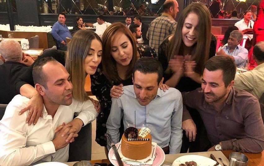Bizim belki kardeşliğimizi bile eksik yaptığımız dönemler olmuştur ama bize abiliğini hep tam yapan biri var hayatta..
İyi ki doğdun abi <a href="/atalay_inal/">Atalay İNAL</a>