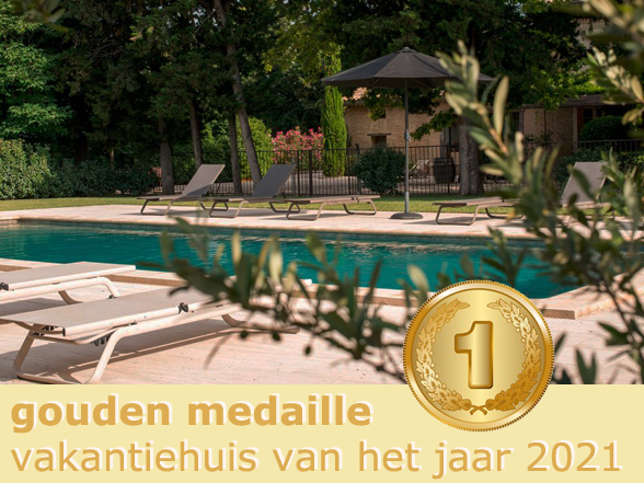 ventouximmo's tweet photo. WINNAAR VAKANTIEHUIS VAN HET JAAR 2021 🏆

GOUDEN MEDAILLE 2021

🥇 Loriol-du-Comtat I
🥈 Beaumes-de-Venise II
🥉 Visan III

Meer info over deze villa : https://t.co/7vaZRMnzz3

#vakantiehuizenprovence #vakantieprovence #vakantiehuisvanhetjaar #vakantiehuis2021 https://t.co/cHVTjazCdx
