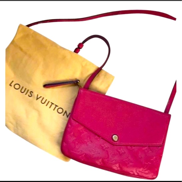 So good I had to share! Check out all the items I'm loving on <a href="/Poshmarkapp/">Poshmark</a> #poshmark #fashion #style #shopmycloset #bobeau #cartier #louisvuitton: posh.mk/BYBBnpQRVkb