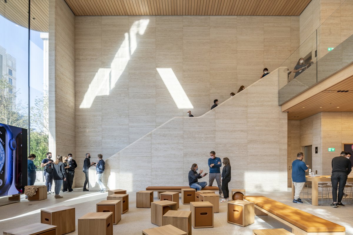 Apple Bagdat Caddesi / Foster + Partners #Istanbul 
#Architecture #InteriorDesign #CommercialArchitecture