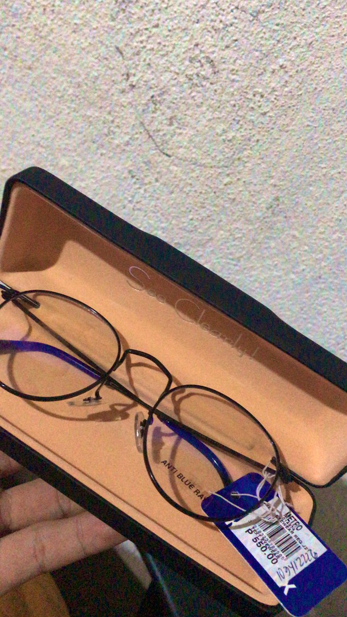 vid_vid_'s tweet photo. anti-rad kay ulo permi mag labad 😣 https://t.co/bk3CV2xVoY