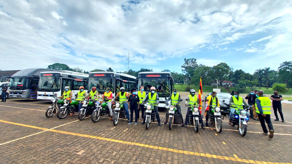 KiiraMotors's tweet photo. We appreciate all players in the green mobility space. 

A big thank you to @gozembo @edwinagaba @IUEA_Law @TondekaBTC @PoliceUg @scienceop2

🇺🇬🇺🇬🇺🇬🇺🇬🇺🇬🇺🇬
#NationalScienceWeek
#MobilityCity https://t.co/QezNHnbecc