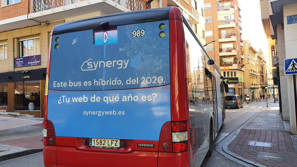 synergywebs's tweet photo. 📢De manera oficial os presentamos nuestra campaña OFFLINE. Ojalá, ahora de verdad, os guste porque seguimos sabiendo que anunciar una empresa de marketing digital a través de una campaña offline es raro pero LO HEMOS HECHO y ¡la cosa va sobre ruedas 🚌! #ApostamosporAlbacete https://t.co/ZxMiyylGnJ