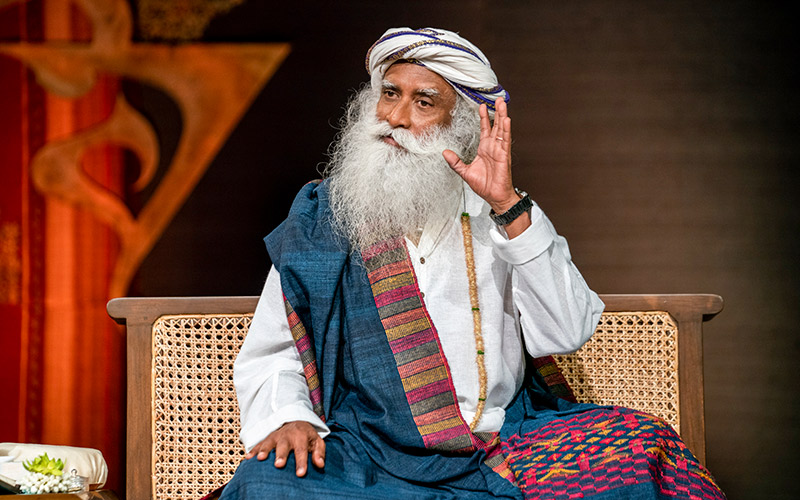 SadhguruJV's tweet image. Guilt is a socially cultivated emotion, a poison directed towards yourself, a way of enslaving you by vested interests. #SadhguruQuotes