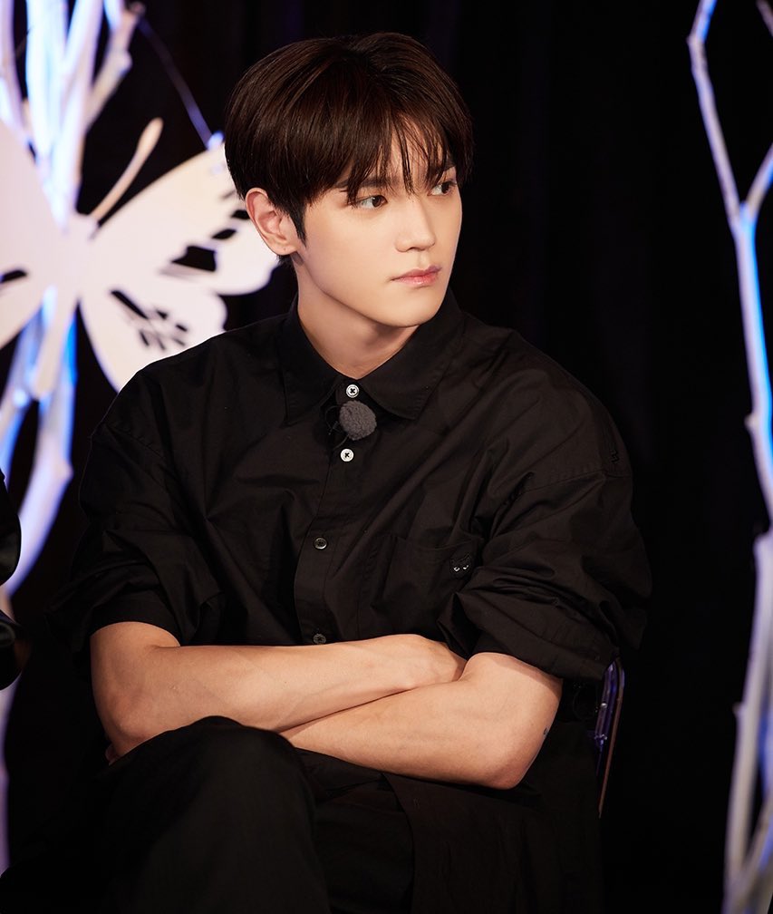 TkCqv's tweet photo. 요즘진짜내사랑을주체할수가없다,,, https://t.co/yurMgwIhoM