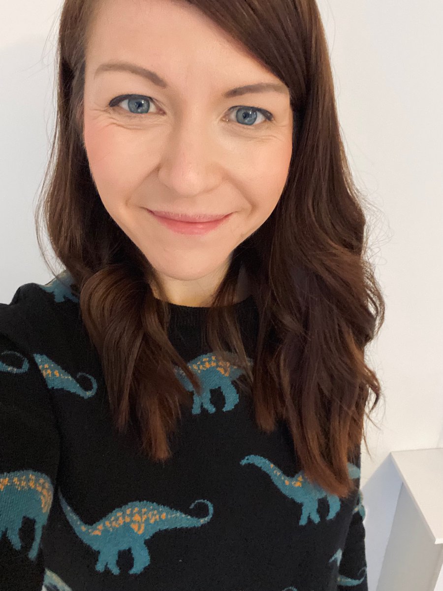 It’s Friday Dino-Day for jumper number 5 of #knitwearnovember . I am 31 years old and own 3 dinosaur jumpers 🦕 I’m sure you’ll see my others this month! All from <a href="/SugarhillBTN/">Sugarhill Brighton</a>