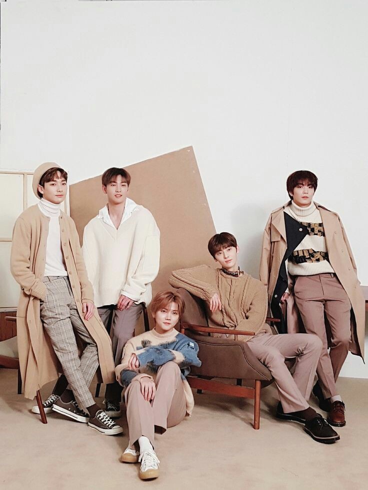 36melody_art's tweet photo. 1RT = 1 VOTE; PLEASE RT 

I vote for #MAMAVOTE #NUEST @NUESTNEWS https://t.co/JxXUTnw2ox