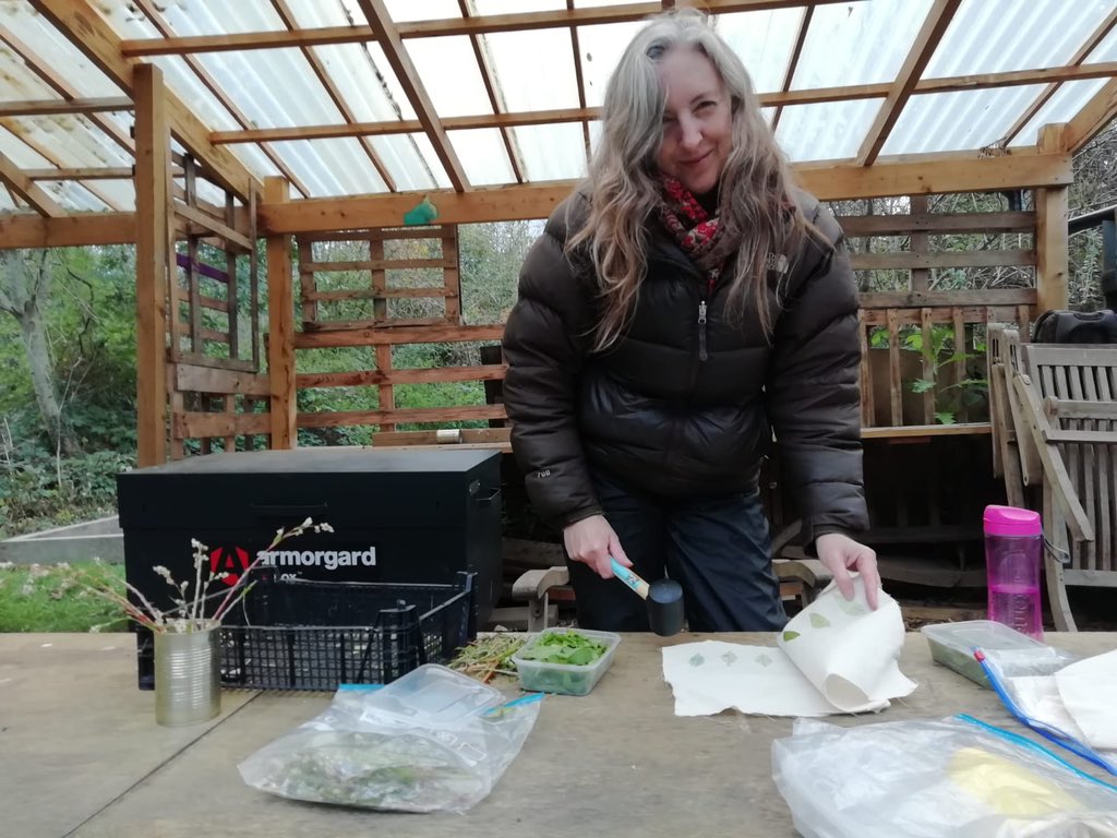 WCWCatford's tweet photo. Yet another varied #volunteer session. Sorting #chillies in the #polytunnel; wood cutting to go in our #woodstore; the #fieldbeans are growing; leaf printing plus we are continuing to clear an area for a new growing area in the #orchard. Thanks to our wonderful #volunteers. https://t.co/1VlH7LVekL