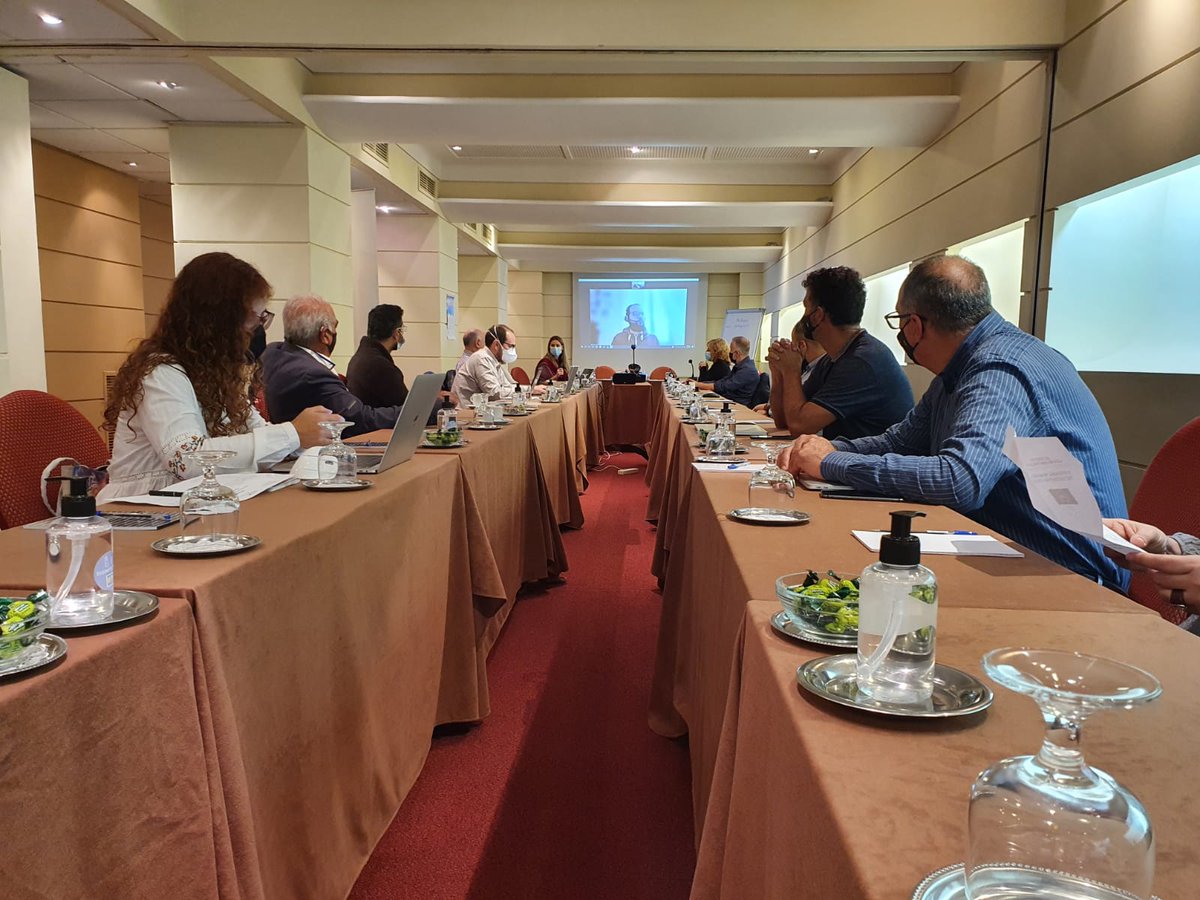 🇬🇷 2nd day of meeting in Athens

Today we are with Greek receiver municipalities working on implementation of green local fiscal policies🌱

#MADEInMED #EUGreenDeal