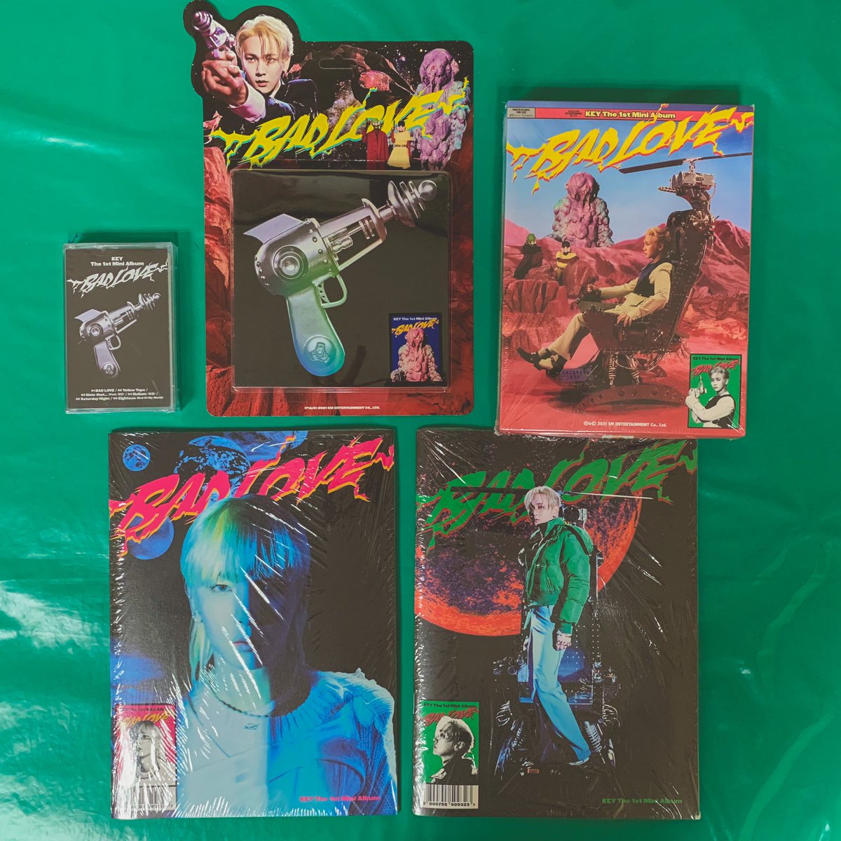 FINALLY, IT HAS ARRIVED!!! 

จบแล้วการรอคอยที่แสนนาน~🎵😂🎵

#key_badlove