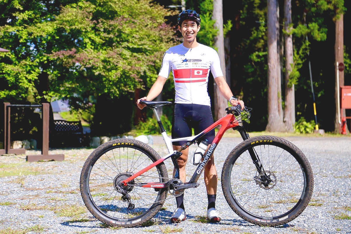 CannondaleJapan's tweet photo. 『世界で戦える後進を育てること。ずっとワクワクしていること』- @KOHEY55��
長きにわたり日本を、アジアを牽引したMTB選手、山本幸平にいまの気持ちを聞いた。https://t.co/3fvAkr1T59
#ridecannondale #fightwithlefty https://t.co/IbGnmnND4y