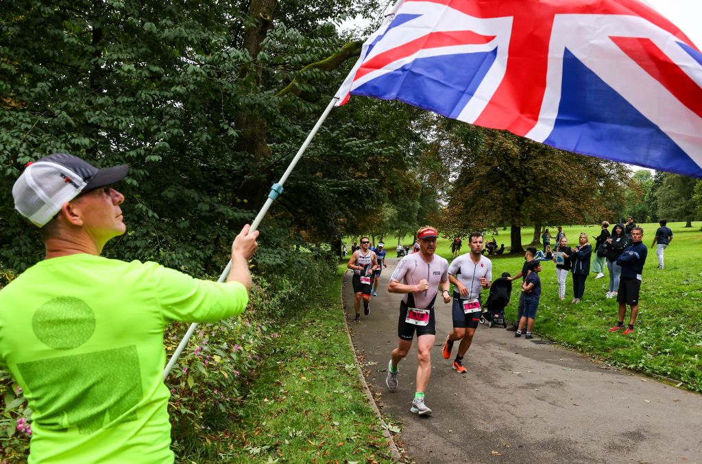 Swansea has been chosen as a host city for Ironman 70.3 triathlon in 2022.

➡️ bbc.in/3k6mrDG