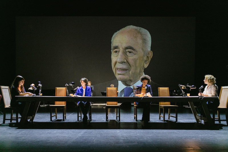 #THEATRE #REVIEW Yitzhak Rabin: Chronicle of an Assassination <a href="/coronettheatre/">The Coronet Theatre</a> 'a meaningful piece of political theatre which 26 years on has significant reflections on the man Rabin was and the squandering of his legacy' ⭐️⭐️⭐️⭐️ thereviewshub.com/yitzhak-rabin-……t-theatre-london/ #London