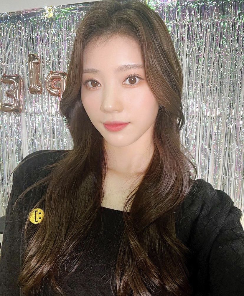 xiaotingthinks's tweet image. So…good morning 
#ShenXiaoting #沈小婷 #션샤오팅